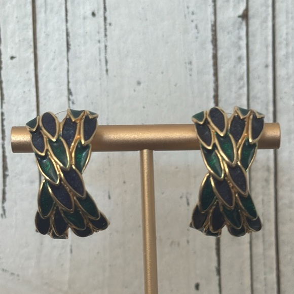 Vintage Edwin Pearl Peacock Gold and Blue/Green Enamel earrings - Picture 2 of 7